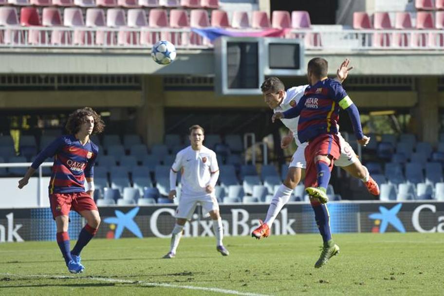 Ponce anticipa il capitano blaugrana Juanma Garcia e firma il gol del 3-1. Getty Images
